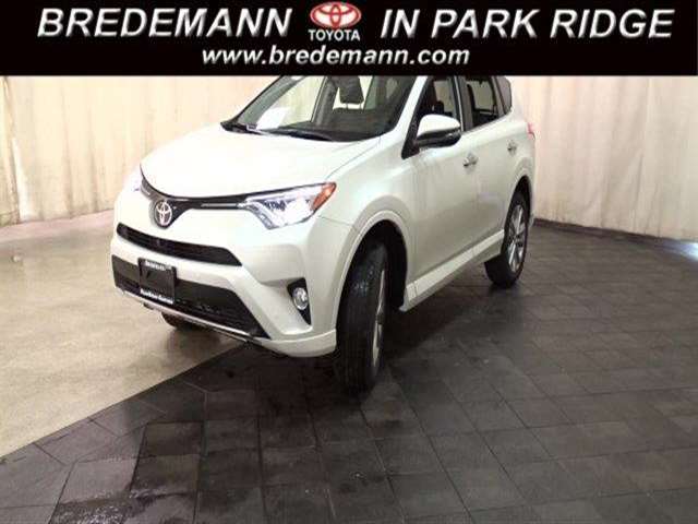 2017 Toyota RAV4 AWD Platinum 4dr SUV